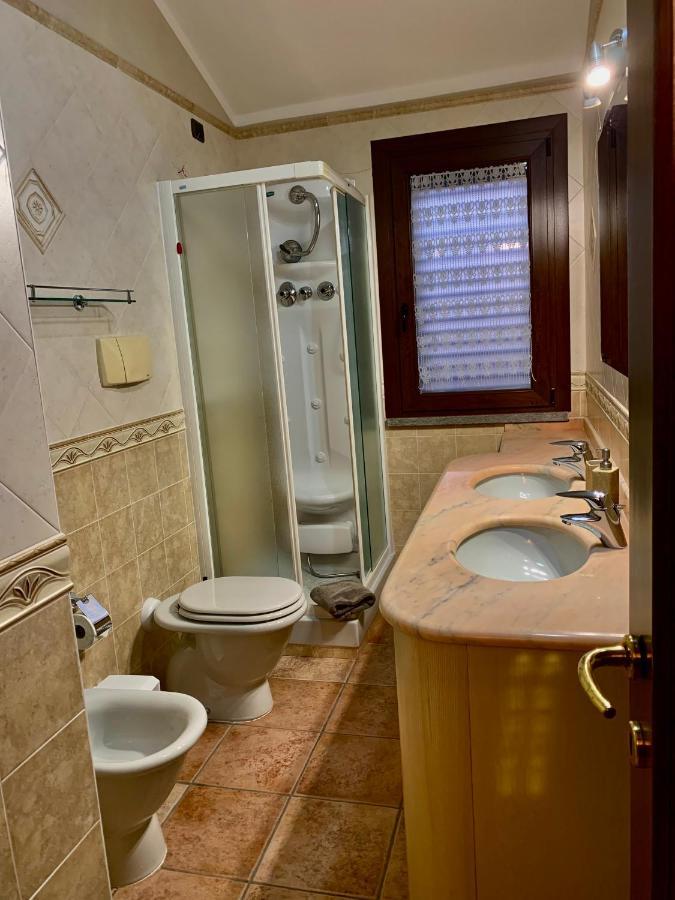 Casa Vacanza V&G Домус-де-Мария Экстерьер фото